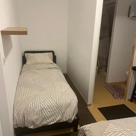 Hotel Le Manteau Bleu Beziers
