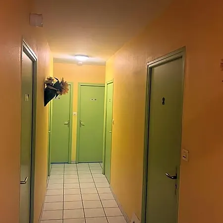 Hotel Le Manteau Bleu *