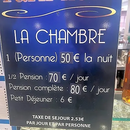 Le Manteau Bleu Hotel *