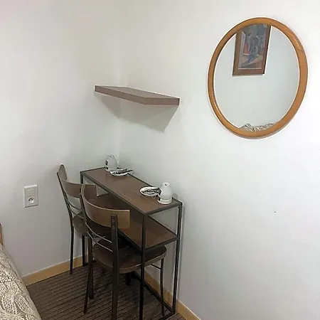 Le Manteau Bleu Hotel *